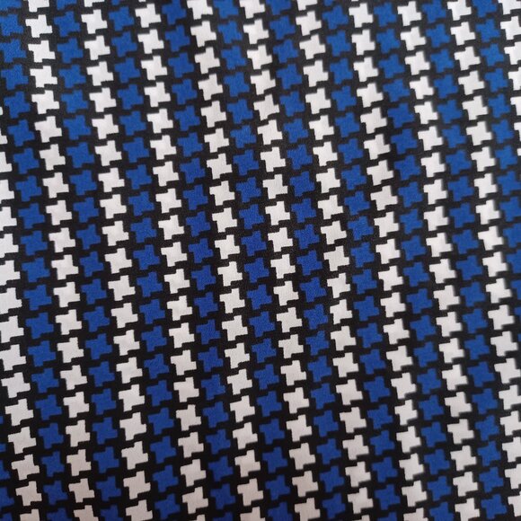 Women's Michael Kors Lightweight Blue/Black/White Designer Top Size Large - Picture 10 of 10